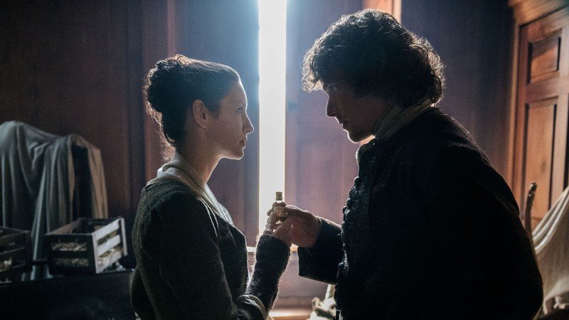 Чужестранка 2 сезон 13 серия Чужестранка 2 сезон 13 серия