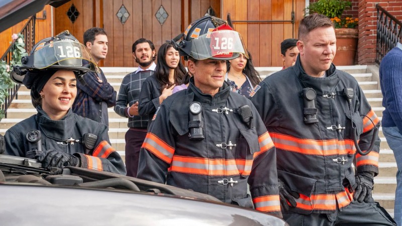 911: Одинокая звезда 3 сезон 9 серия 911: Одинокая звезда 3 сезон 9 серия